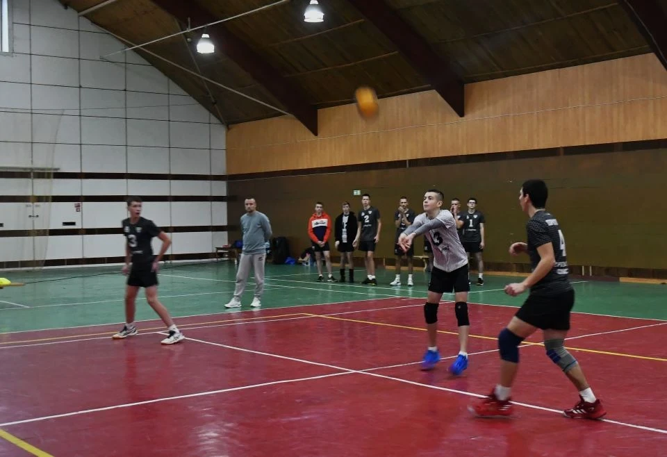 Чемпіонат України з волейболу (дитяча ліга) у Славутичі фото №23