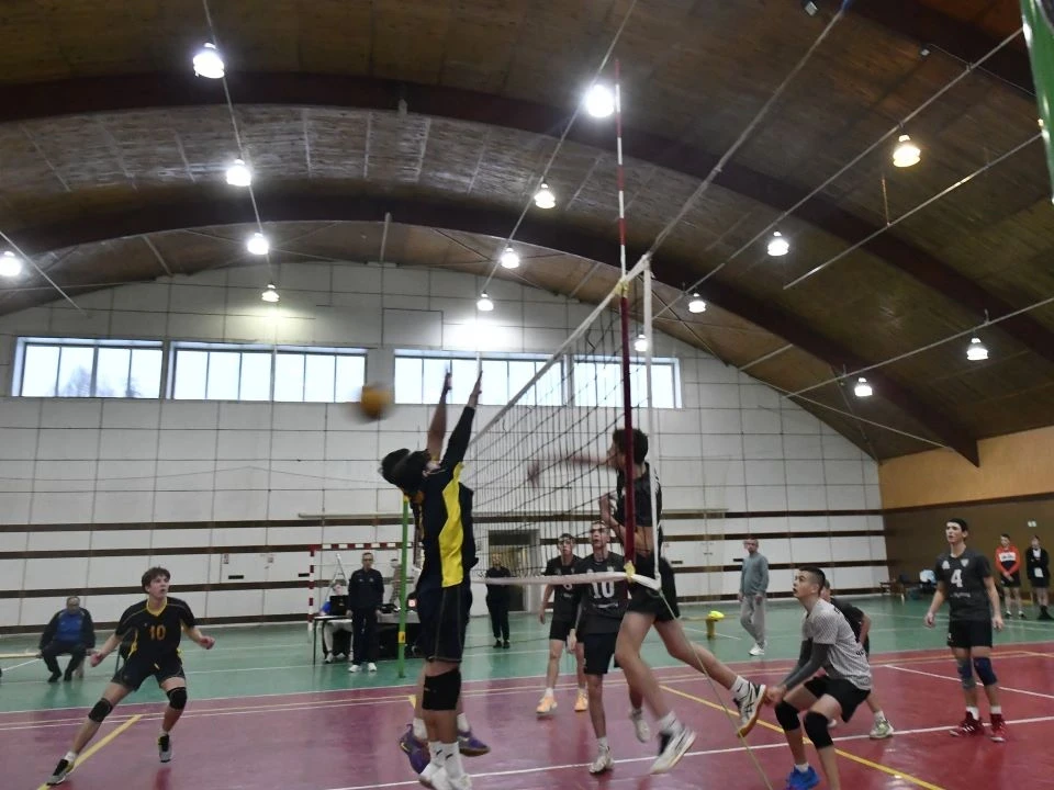 Чемпіонат України з волейболу (дитяча ліга) у Славутичі фото №25