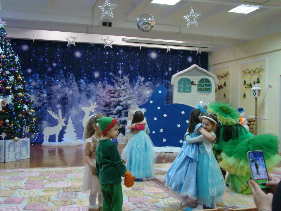 Новорічна казка у Центрі Розвитку Дитини: Веселі свята та неперевершене шоу фото №39