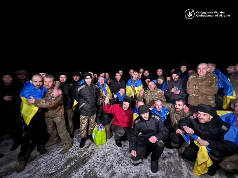 Відбувся ОБМІН ПОЛОНЕНИМИ! Додому повернулись 5 нацгвардійців ЧАЕС! 230 українських воїнів вдома!  фото №1