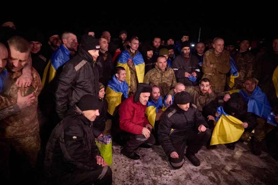 Відбувся ОБМІН ПОЛОНЕНИМИ! Додому повернулись 5 нацгвардійців ЧАЕС! 230 українських воїнів вдома!  фото №5