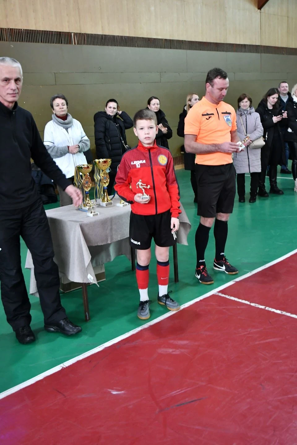 Завершення турніру з футзалу у Славутичі: Результати та переможці фото №12