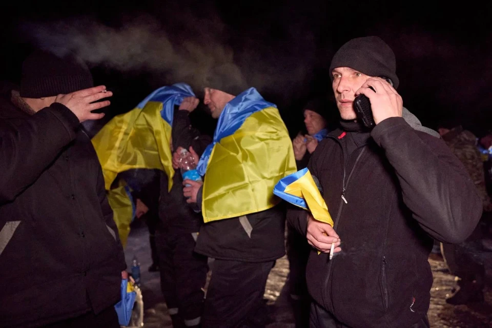 Відбувся ОБМІН ПОЛОНЕНИМИ! 100 українських Захисників вдома! фото №6