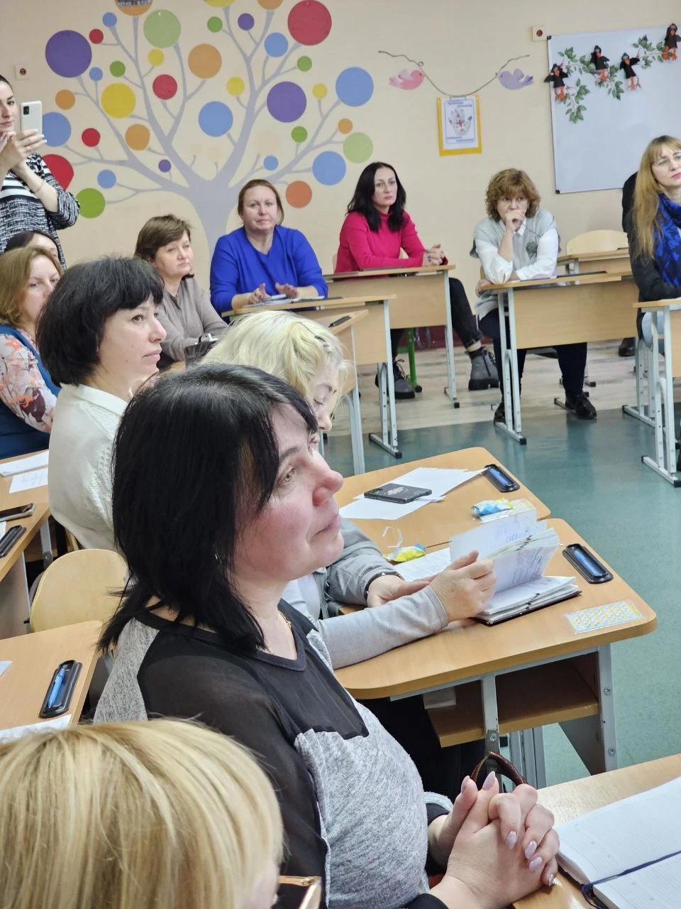 "Добрі практики": Фестиваль вчителів початкових класів у Славутицькому ліцеї "БезМеж" фото №2
