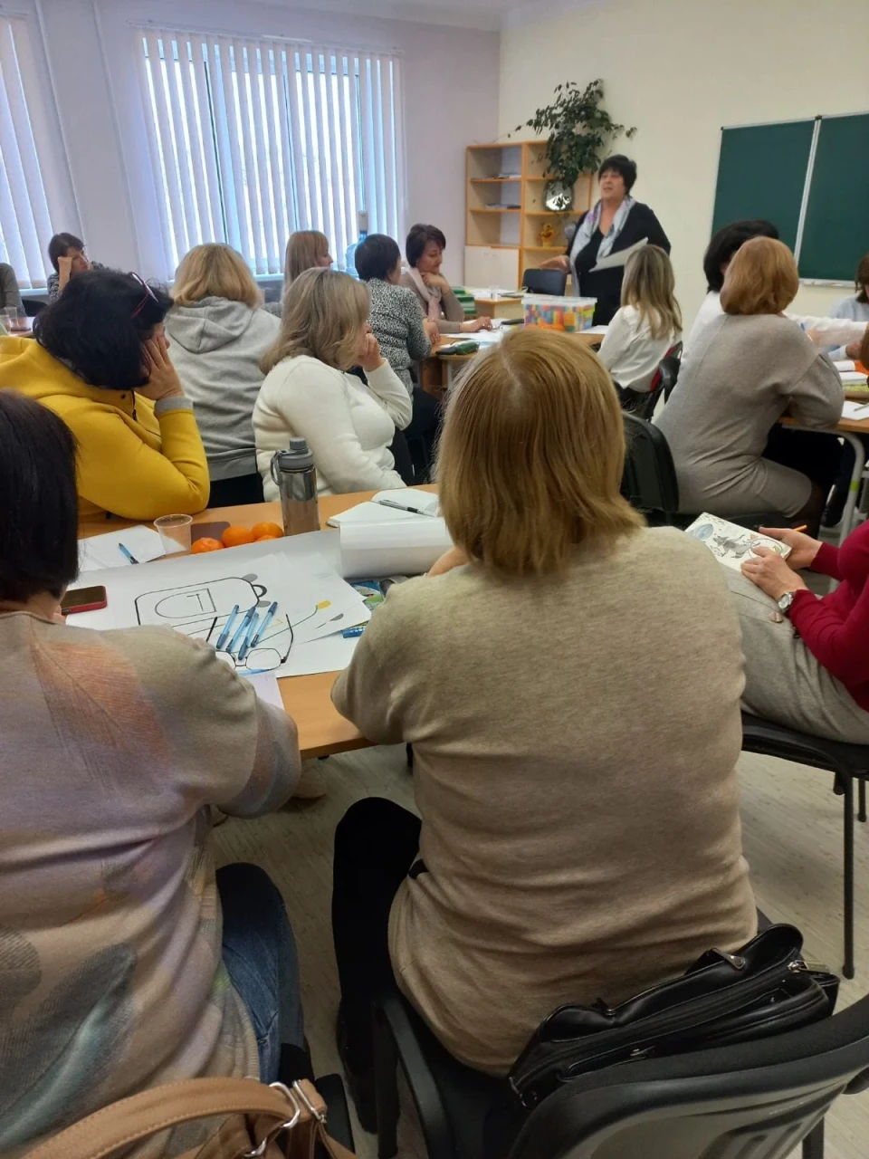 Розкриття талантів вчителів: Навчання з LEGO в Славутицькій гімназії фото №4