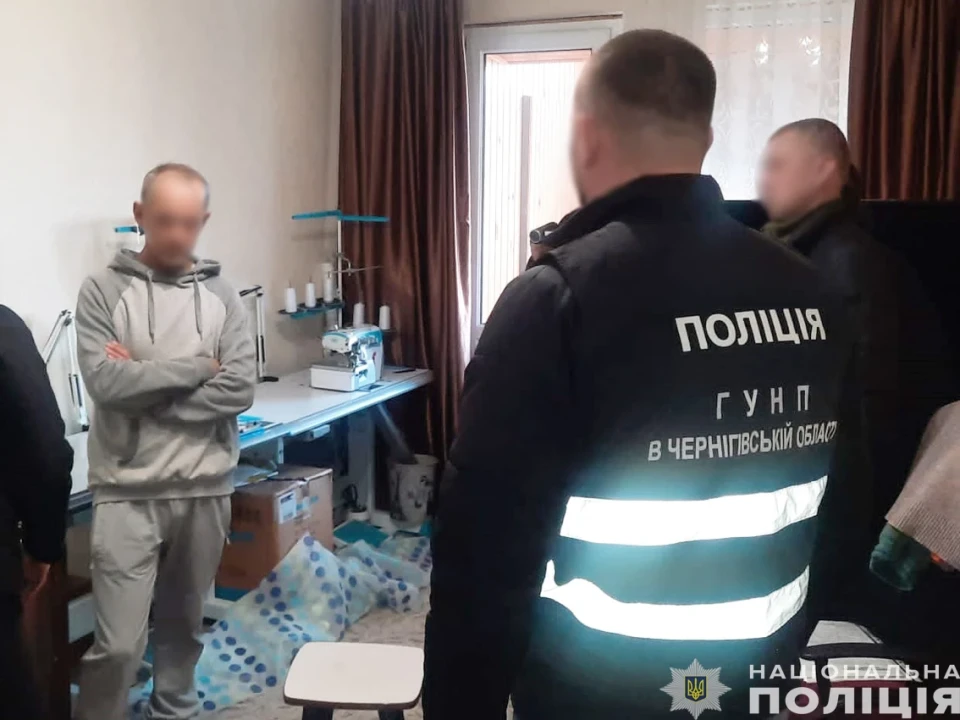 Чернігівські поліцейські затримали групу наркодилерів і вилучили понад 11 кілограмів наркотиків фото №1