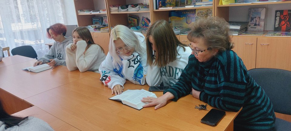 Всеукраїнський місячник шкільних бібліотек у Славутичі (фото) фото №2
