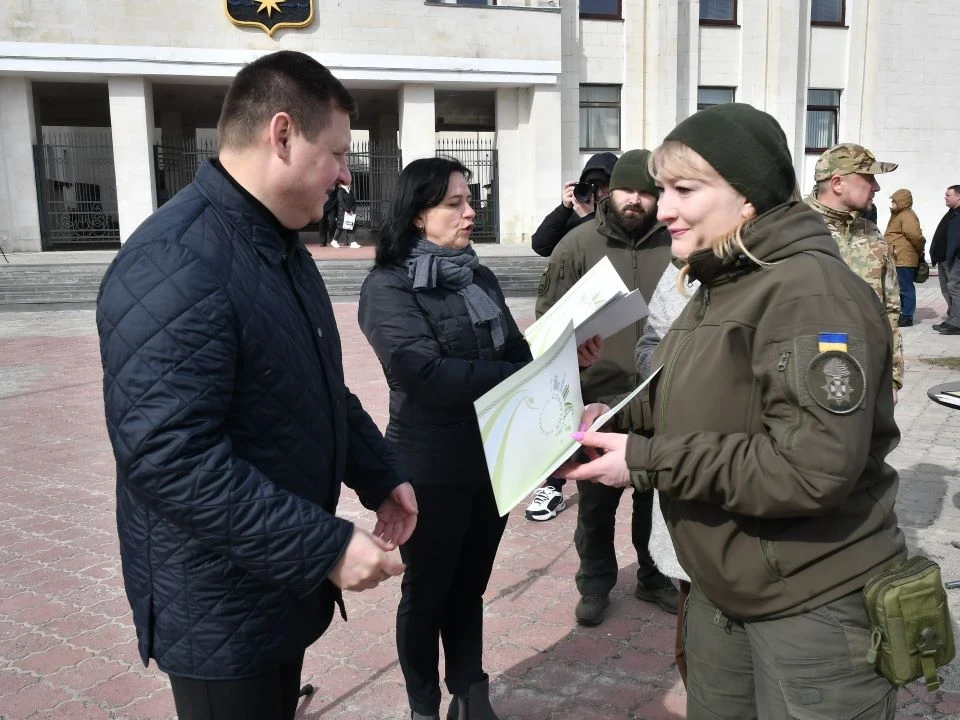 Нескореність та мужність: відзначення 10-річчя Національної гвардії України та подія, яка стала символом супротиву в молодому місті фото №3