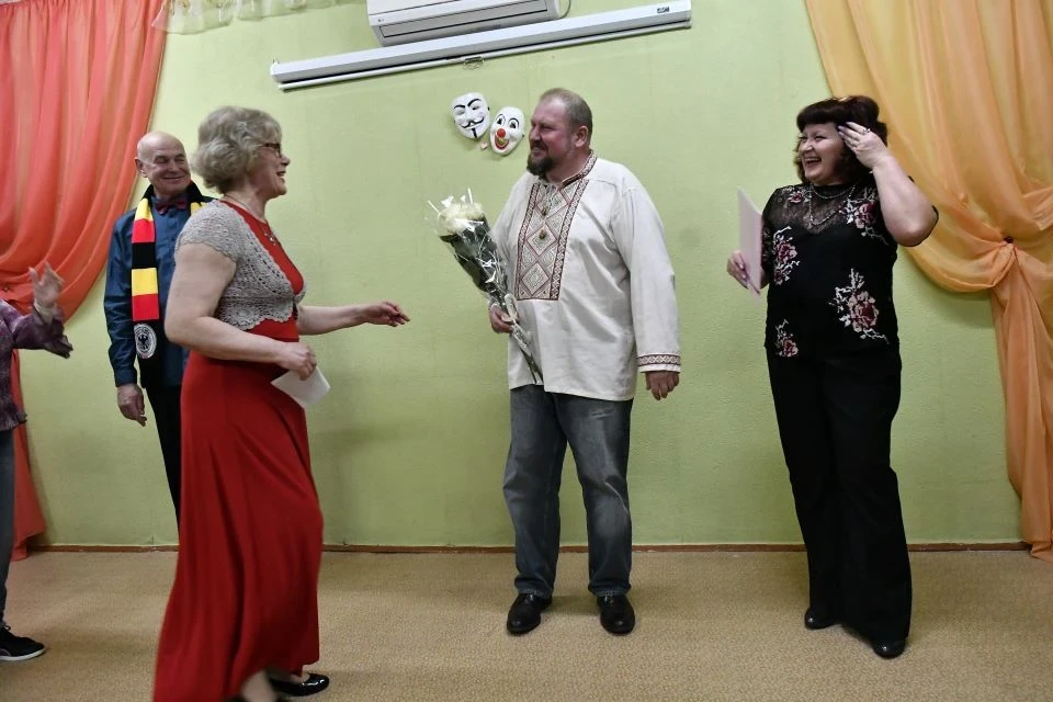Від трагедії до комедії: Народний театр Славутича "Добрий настрій" відзначає своє 35-річчя! фото №4