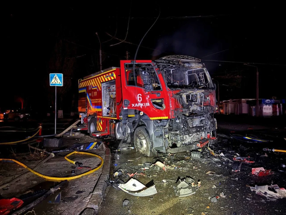 Трагічна ніч для Харкова: внаслідок атаки «шахедами» загибло 4 людини, пошкоджені житлові квартали фото №4