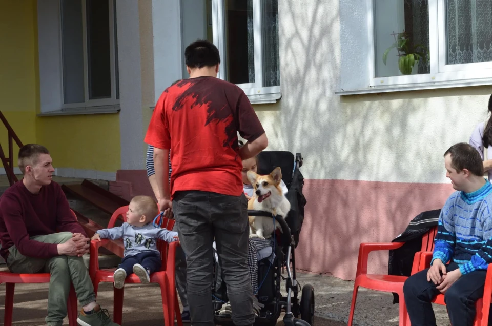 Хвостаті психологи: нові заходи для розвитку дітей в Славутицькому Центрі реабілітації фото №11