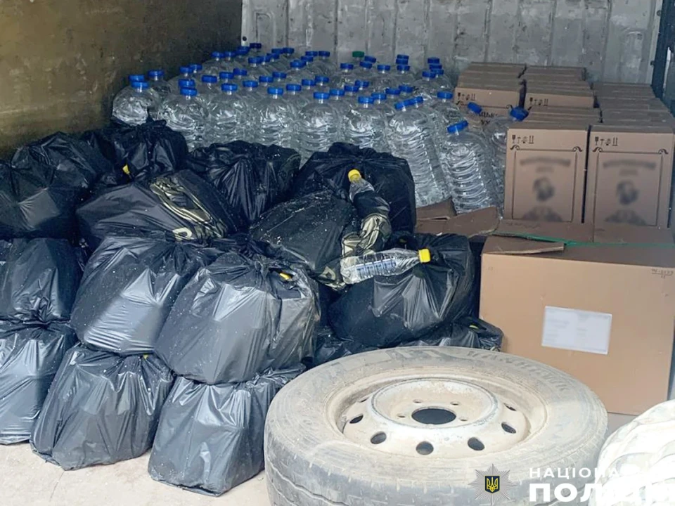  На Чернігівщині вилучено 1500 літрів контрабандного спирту та фальсифікованого алкоголю фото №3