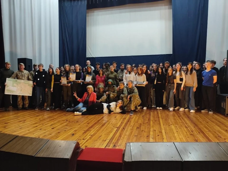 «Захист України» - Славутицькі випускники пройшли 3-денні курси та отримали відзнаки фото №9