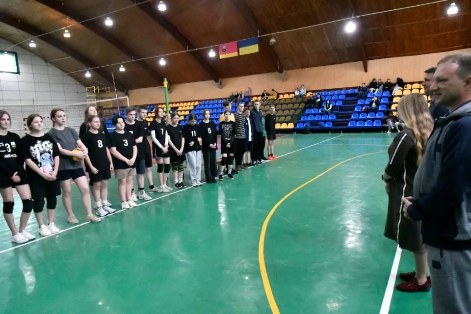 День народження волейбольної школи Славутича: Святковий турнір фото №2