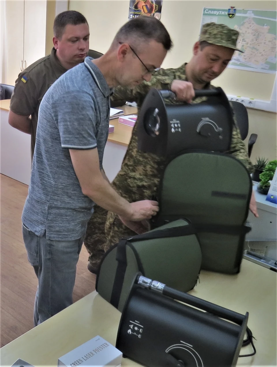 ЧАЕС передала сучасне обладнання військовослужбовцям: успішна співпраця на користь безпеки фото №3