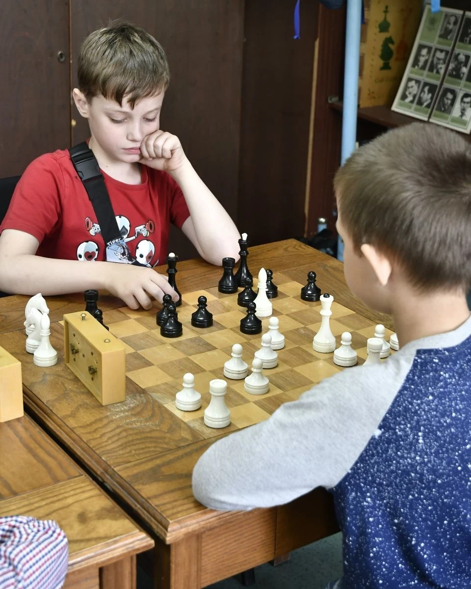 У Славутичі відбувся турнір із шахів (фоторепортаж) фото №10