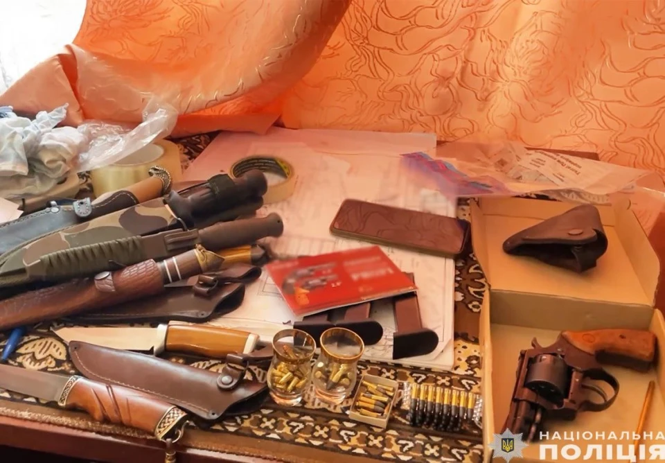 Поліцейські Чернігівщини ліквідували канал незаконного обігу зброї та боєприпасів фото №2