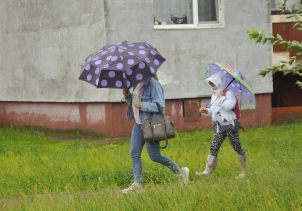 Дощ і вітер: Фоторепортаж як Славутич зустрів негоду фото №17