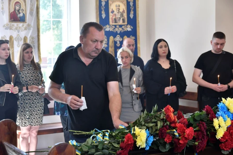 Славутич попрощався з захисником Владиславом Давиденко фото №20