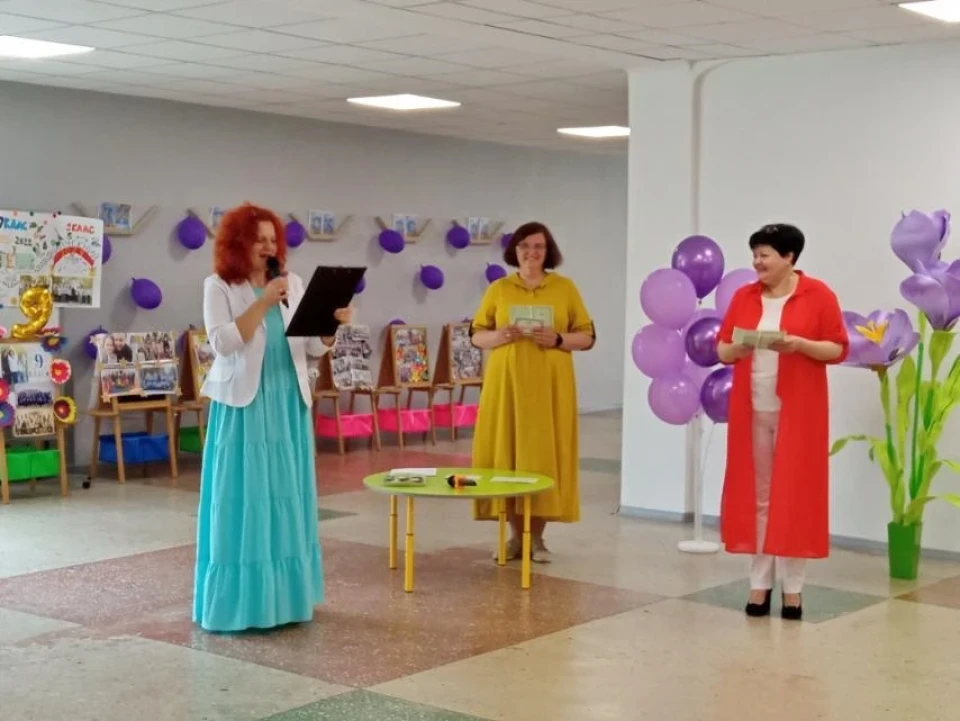  Славутич святкує вручення свідоцтв дев'ятикласникам фото №7