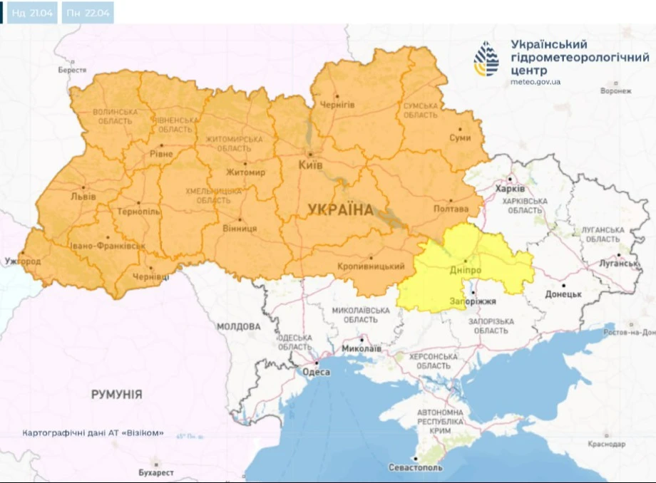Україна готується до сильного вітру: енергетиків перевели у посилений режим роботи