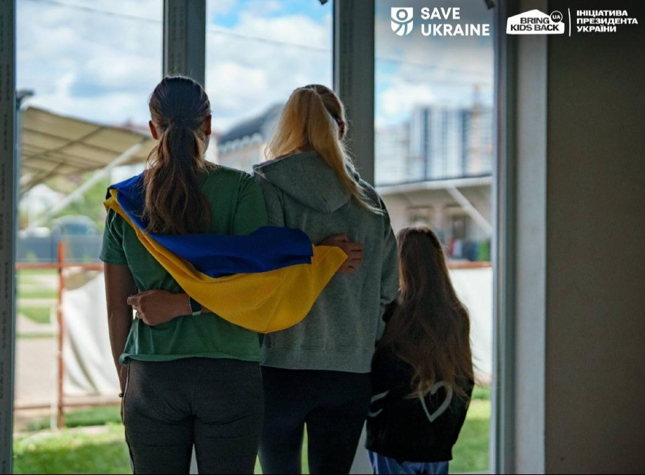 Україна повернула з окупації ще 17 дітей