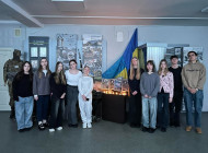 У Славутичі до Дня Героїв Небесної Сотні провели рольову зустріч для учнівських лідерів