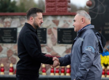 Зеленський нагородив ліквідаторів аварії на ЧАЕС і працівників станції