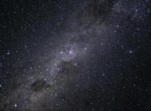 Екіпаж «Артеміда-2» показав нові фото Чумацького Шляху та Місяця