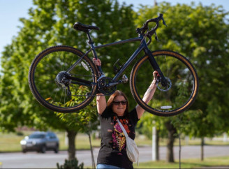 На ЧАЕС провели акцію «Велосипедом на роботу» до Тижня безбар’єрності