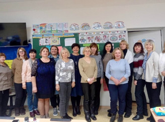 У Славутичі провели мовно-каліграфічну майстерку про культуру письма