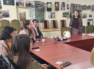 У Славутичі для мам провели тренінг про материнство в умовах невизначеності