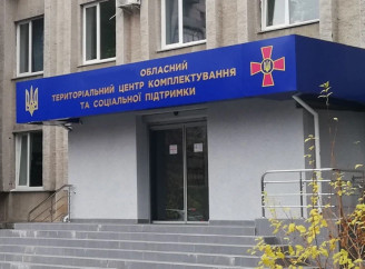 У Києві мобілізований загинув під час спроби втечі з транспорту ТЦК: подробиці трагедії