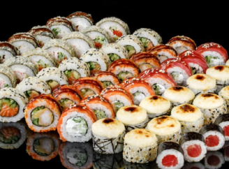 Порівняння доставки суші в Києві: швидкість, меню та якість