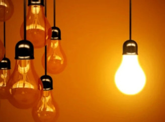 Світло без графіків для більшості споживачів: як змінилися відключення у трьох областях