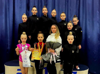 Юні гімнастки зі Славутича вибороли медалі на чемпіонаті Чернігівської області
