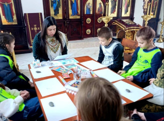 У Славутичі регулярно проходять зустрічі для дітей при храмі «Неустанна Поміч»