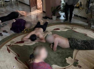 У Києві псевдоясновидиці наживалися на горі родин загиблих і зниклих безвісти військових