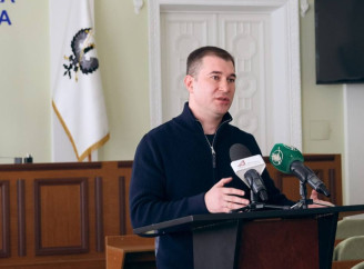 У Чернігові можуть дозволити пенсіонерам безкоштовний проїзд в автобусах