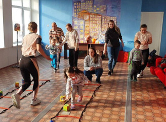 У Славутичі стартував родинний тиждень у школі раннього розвитку «Мері Поппінс»