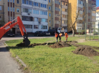 У Бакинському кварталі розпочали розширення проїзної частини