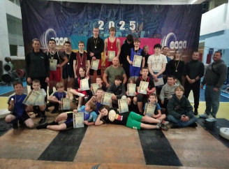 У Славутичі відбувся чемпіонат з важкої атлетики «Осінь 25»