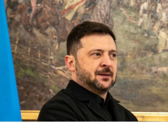 Зеленський заявив про готовність винести мирний план на референдум за умови припинення вогню