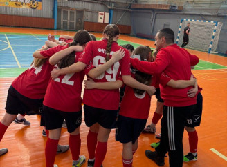 Жіноча команда КДЮСШ-Олімп зі Славутича достроково вийшла до фіналу чемпіонату України з футзалу