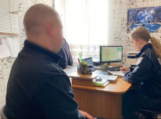 У Чернігові засудили шахрая, який ошукав військових на понад 600 тисяч гривень