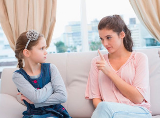 6 рис характеру дорослих дітей, вихованих надто тривожними батьками