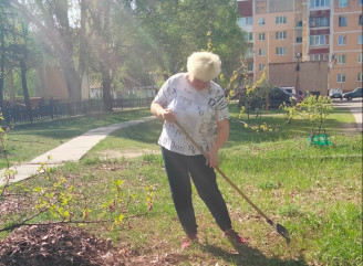 У Славутичі згадали добру людину під час весняної толоки