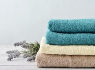 Яка температура прання робить рушники м’якими: головна помилка господинь