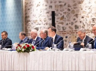 Росія озвучила вимоги до України на переговорах у Стамбулі — що пропонує кремль