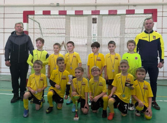 Юні футзалісти зі Славутича вибороли срібло на відкритому чемпіонаті міста